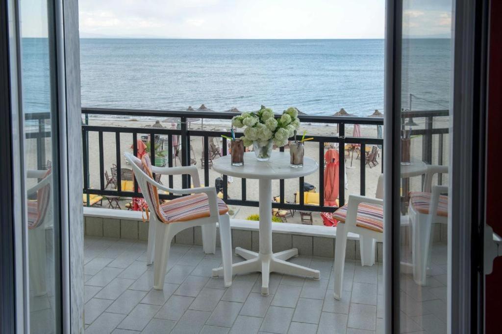 El Greco Hotel Olympic Beach Olympiakí Aktí エクステリア 写真